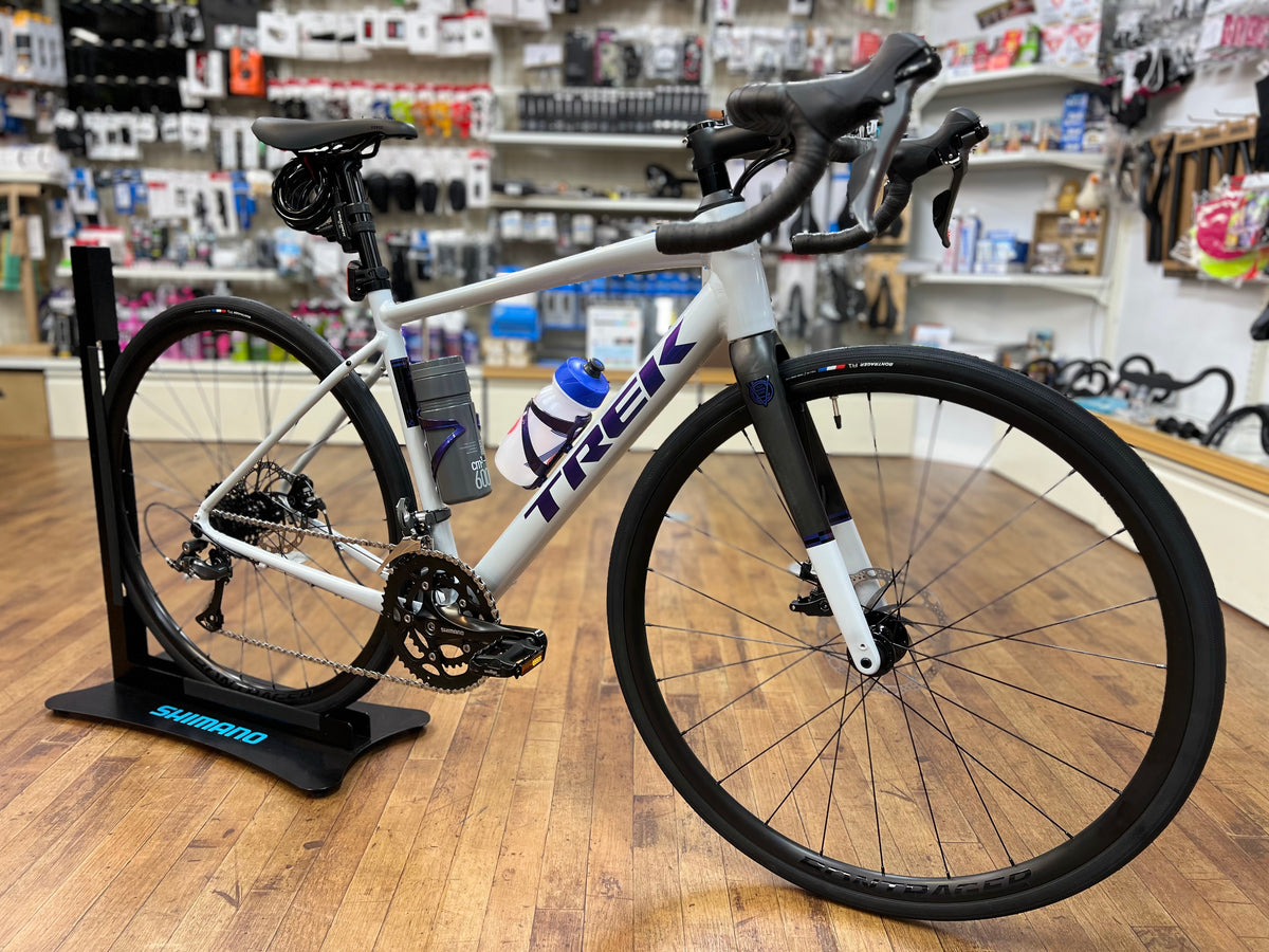 TREK_Domane_AL_2_Gen_4_Plasma_
