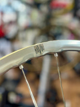 画像をギャラリービューアに読み込む, MAVIC KSYRIUM SL DISC HERITAGE 前後セット シマノボディ