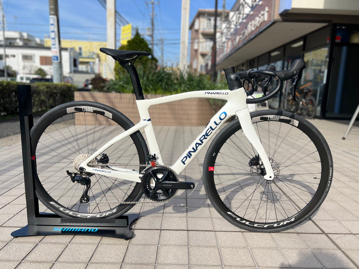 PINARELLO F5 完成車 カラー：E321 FURIOUS WHITE サイズ：465