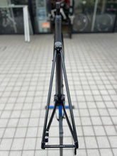 画像をギャラリービューアに読み込む, 【店舗受取】TREK Émonda ALR 5 Trek Black 52サイズ フレームセット 現品限り ¥189,420-税込 ご商談ご予約手数料