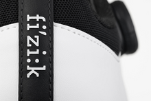 画像をギャラリービューアに読み込む, fizik VENTO OMNA WIDE White/Black