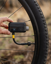 画像をギャラリービューアに読み込む, トレック Air Rush 電動ポンプ