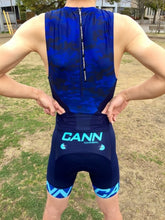 画像をギャラリービューアに読み込む, Cannibal 65%OFF メンズ CANN ウルトラ トライスーツ リアジップ CAMO BLUE
