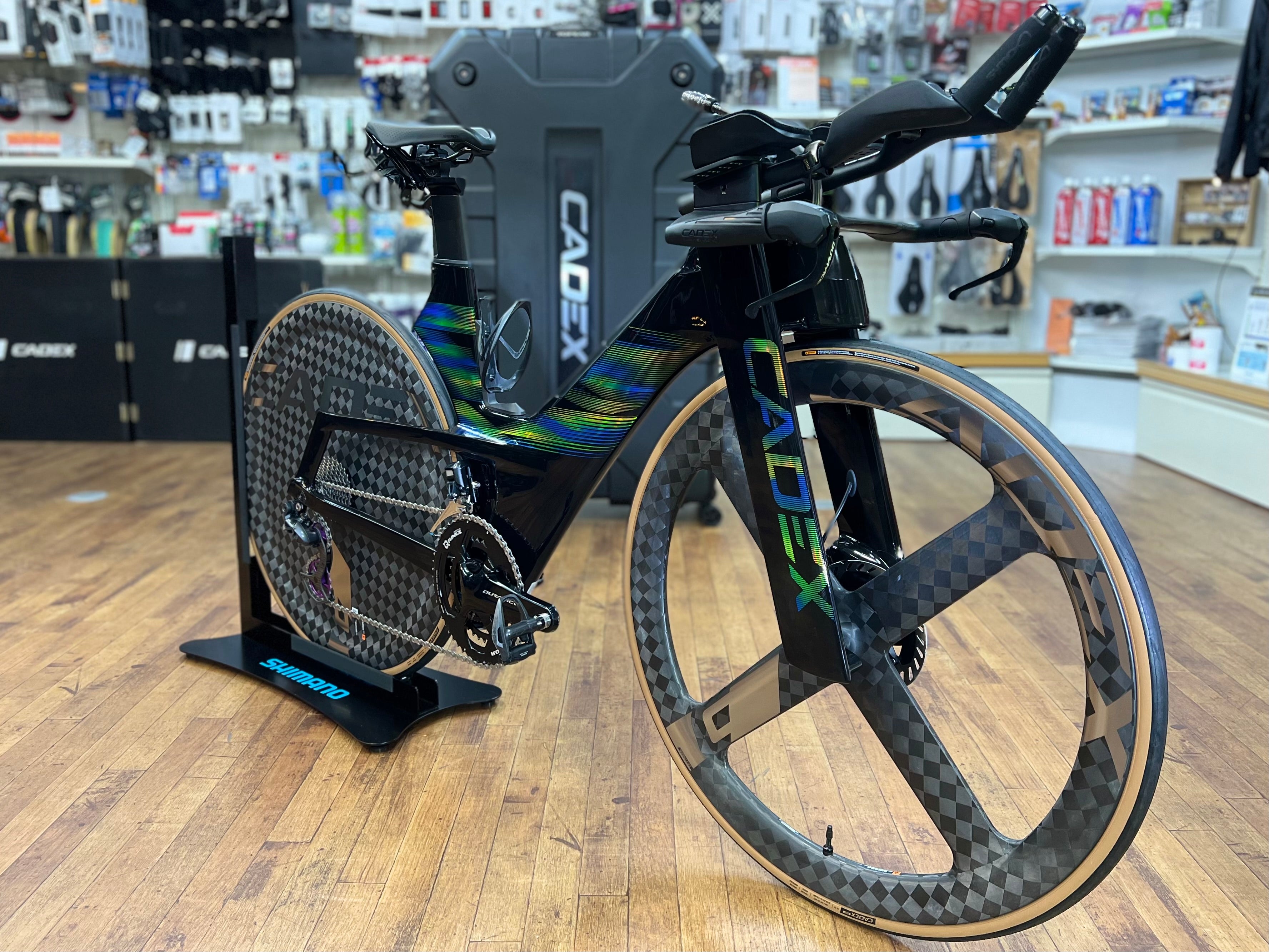 The CADEX Tri Aurora Hologram – SPORTS CYCLE SHOP Swacchi