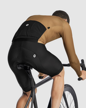 画像をギャラリービューアに読み込む, 【20%OFF】ASSOS MILLE GT DRYLITE LS JERSEY BRONZE ASH
