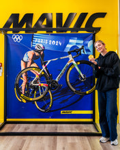 画像をギャラリービューアに読み込む, MAVIC Cosmic SLR 45Disc SSC SMU シマノボディ
