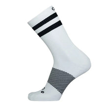 画像をギャラリービューアに読み込む, OS1st Wicked Comfort Socks Crew White with Black Stripes オーエスファースト ウィキッドコンフォートソックス クルー ホワイト/ブラックストライプ
