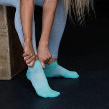 画像をギャラリービューアに読み込む, OS1st FS4 Plantar Fasciitis Socks No Show lavender  オーエスファーストFS4 プランターファシアイティスソックス ノーショー ラベンダー

