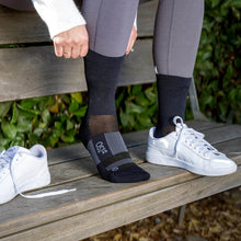 画像をギャラリービューアに読み込む, OS1st TA4 Thin Air Performance Socks 3/4Crew WHITE オーエスファースト TA4 シンエアーソックス 3/4クルー ホワイト
