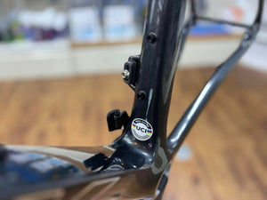 【店舗受取】TREK Émonda SL Disc Dnister Black/Trek Black 52サイズ フレームセット 現品限り ¥365,700-税込 ご商談ご予約手数料