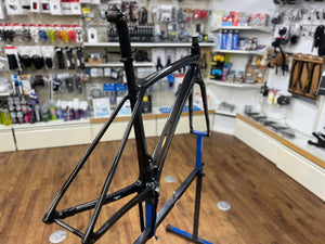 【店舗受取】TREK Émonda SL Disc Dnister Black/Trek Black 52サイズ フレームセット 現品限り ¥365,700-税込 ご商談ご予約手数料