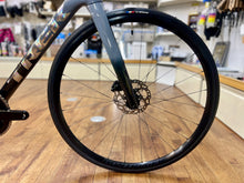 画像をギャラリービューアに読み込む, 【即納】【店舗受取】TREK Émonda ALR 5 Slate Prismatic/Black Prismatic Fade サイズ：54 税込¥320,000- ご商談ご予約手数料
