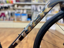 画像をギャラリービューアに読み込む, 【即納】【店舗受取】TREK Émonda ALR 5 Slate Prismatic/Black Prismatic Fade サイズ：54 税込¥320,000- ご商談ご予約手数料
