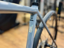 画像をギャラリービューアに読み込む, 【即納】【店舗受取】TREK Émonda ALR 5 Slate Prismatic/Black Prismatic Fade サイズ：54 税込¥320,000- ご商談ご予約手数料
