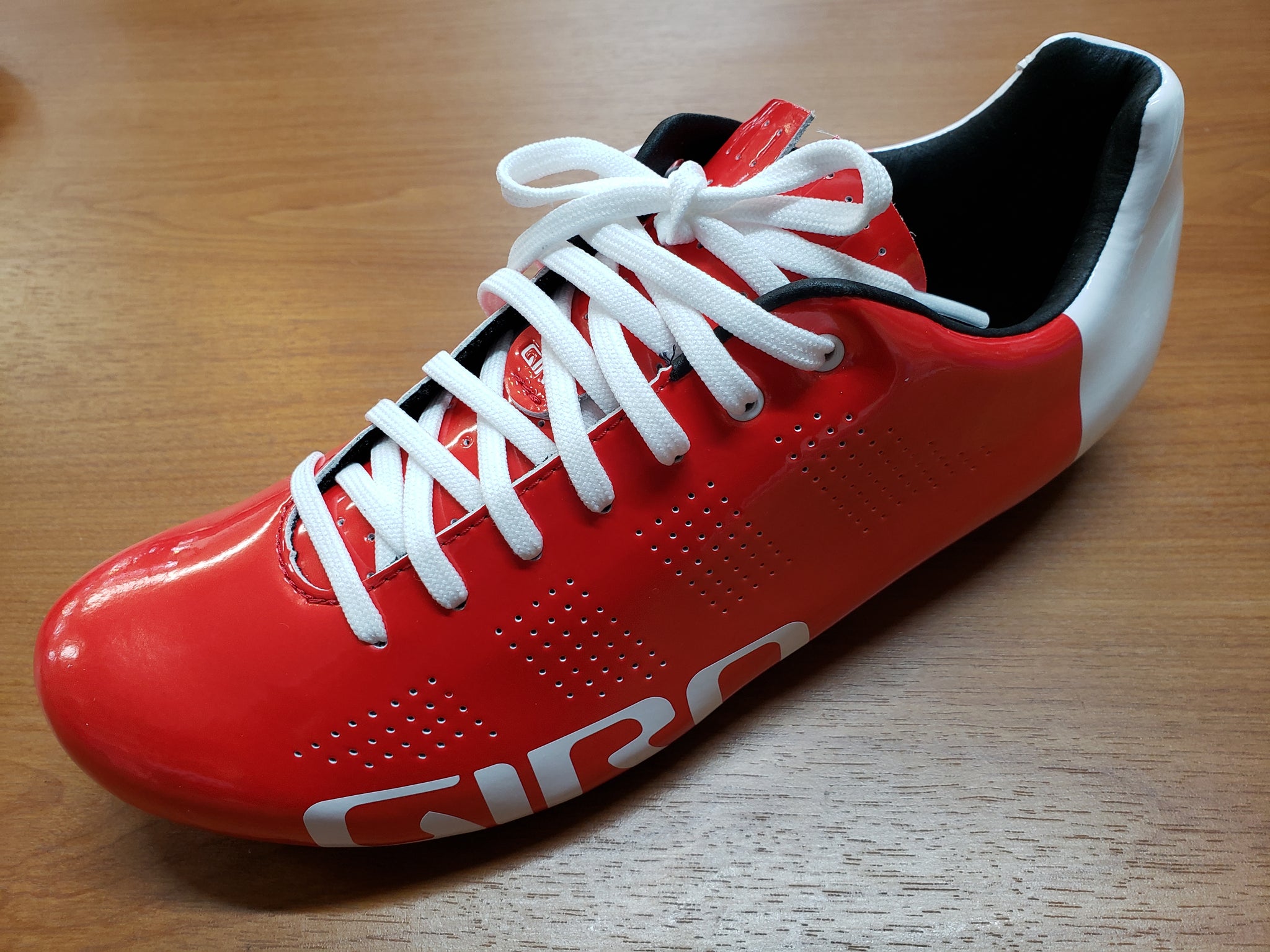 ジロGIRO/EMPIRE ACC Gloss Red / Black 42.5 - ウェア